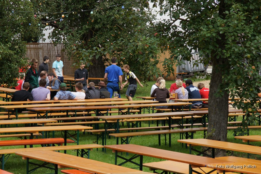2011-07-31_017_Gartenfest-Aufbau _WP.JPG